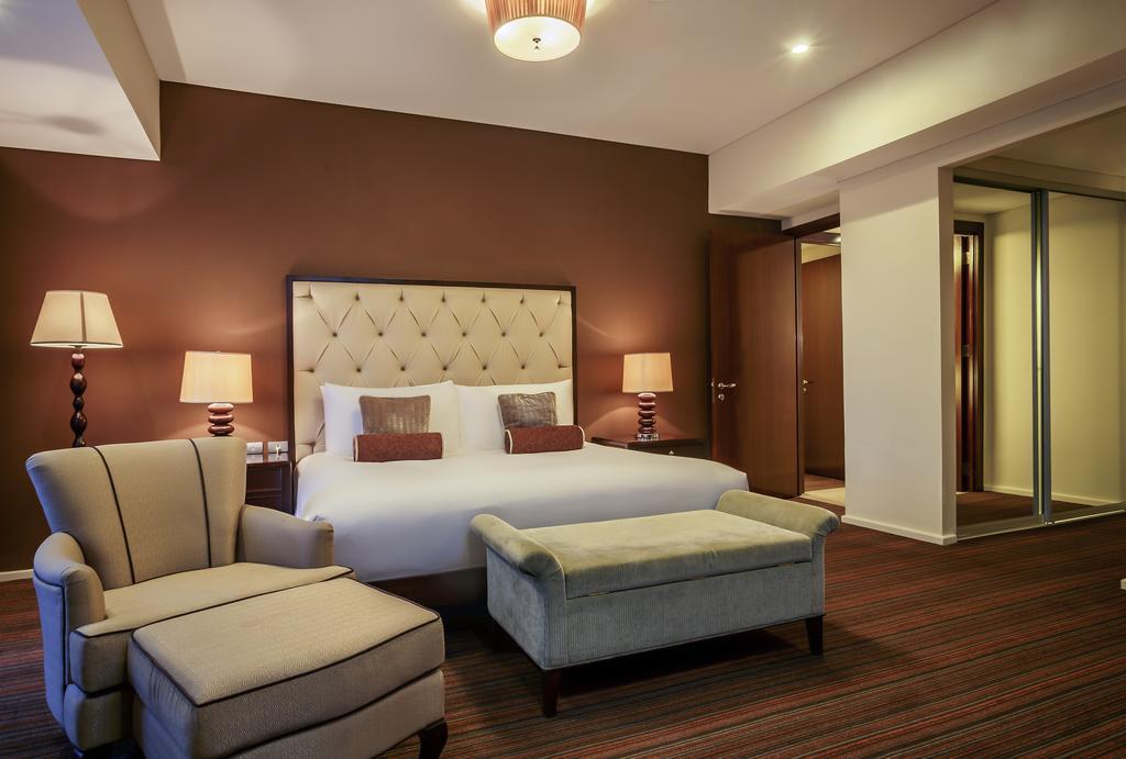 Pasig City Joy Nostalg Hotel And Suites Manila Managed By The Ascott Limited المظهر الخارجي الصورة