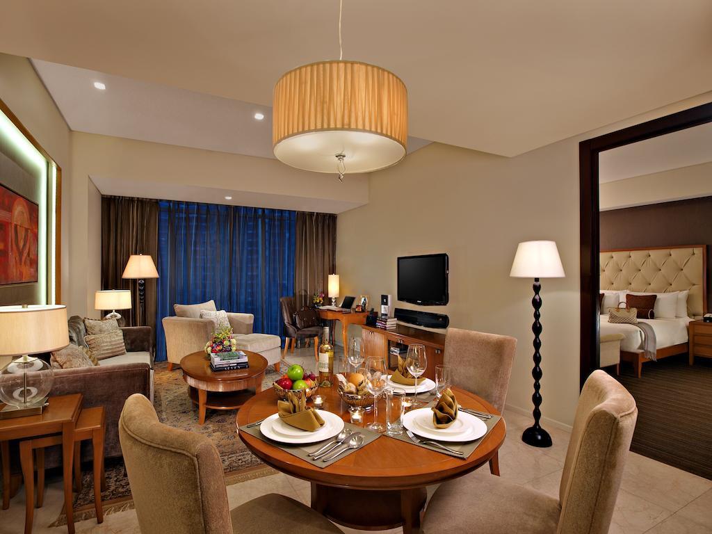 Pasig City Joy Nostalg Hotel And Suites Manila Managed By The Ascott Limited المظهر الخارجي الصورة