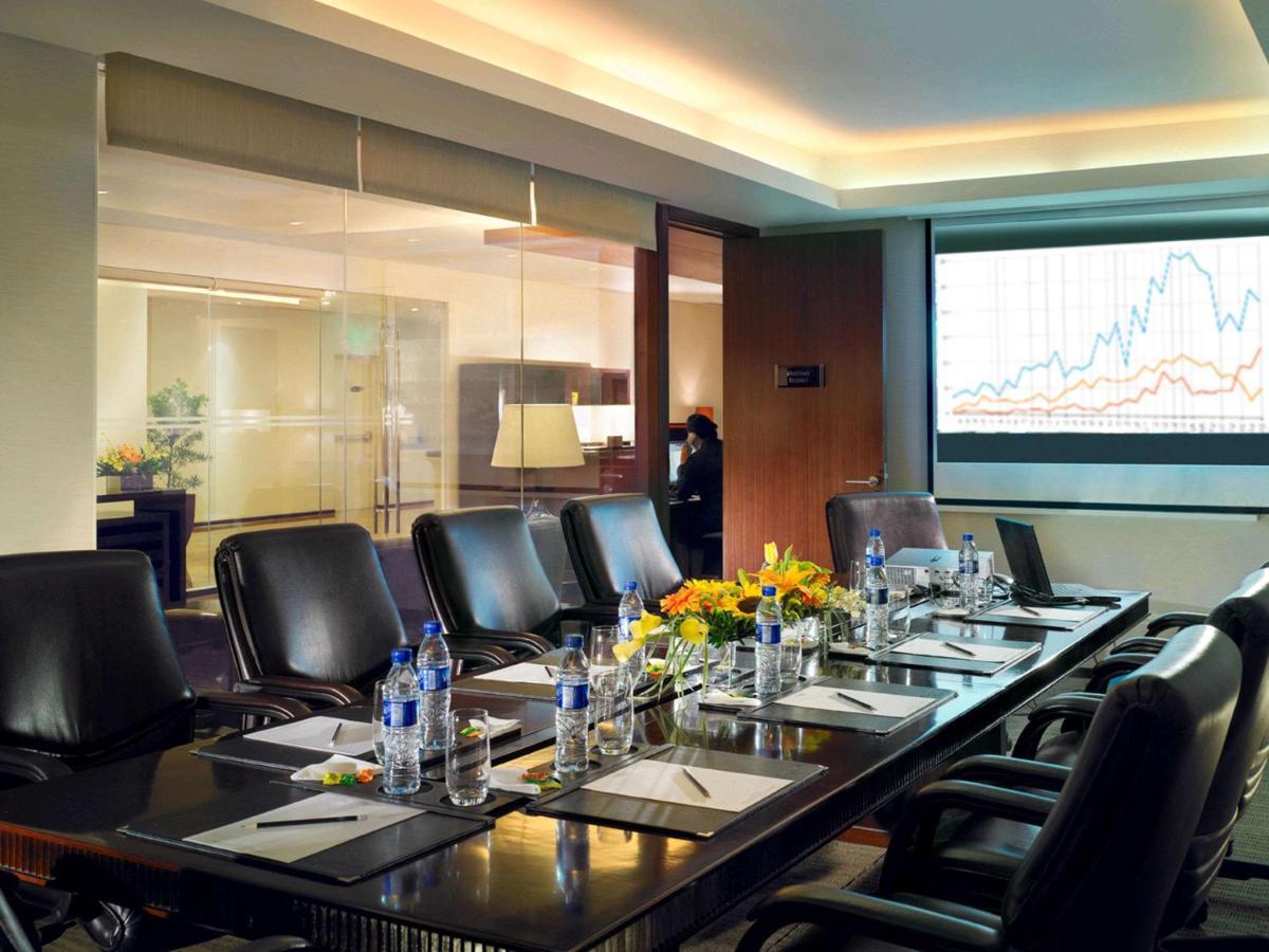 Pasig City Joy Nostalg Hotel And Suites Manila Managed By The Ascott Limited المظهر الخارجي الصورة